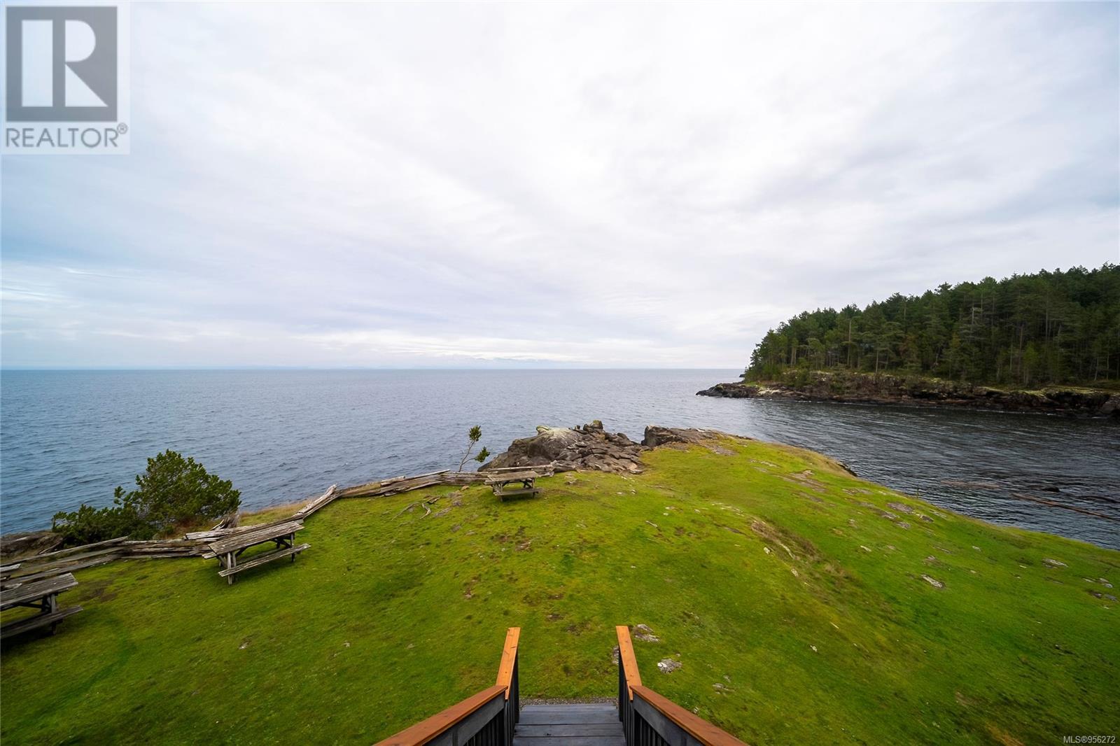 2950 Dragon's Lane, Gabriola Island, British Columbia  V0R 1X7 - Photo 1 - 956272