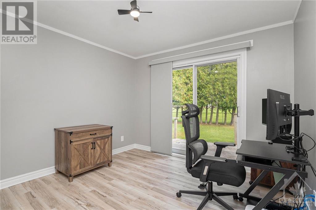 35 Elgin Street N, Athens, Ontario  K0E 1B0 - Photo 17 - 1415688