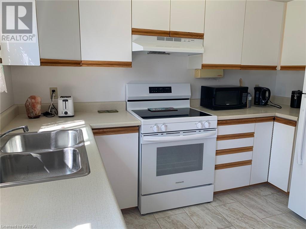 382 Victoria Avenue, Gananoque, Ontario  K7G 2S5 - Photo 10 - 40660208