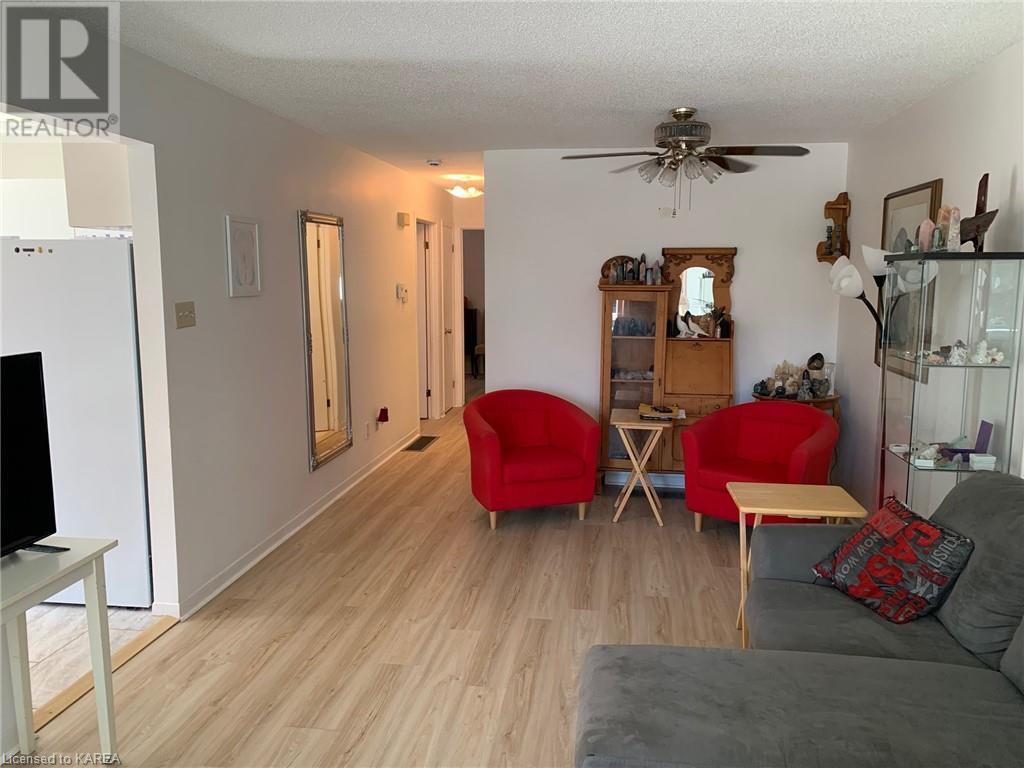 382 Victoria Avenue, Gananoque, Ontario  K7G 2S5 - Photo 4 - 40660208