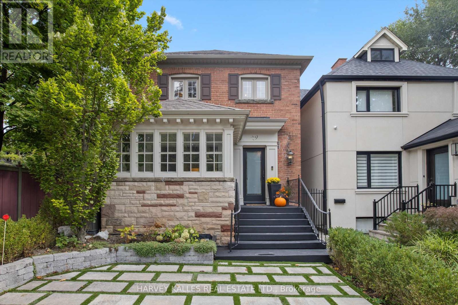 9 Heather Street, Toronto (Lawrence Park South), Ontario  M4R 1Y2 - Photo 2 - C9389892