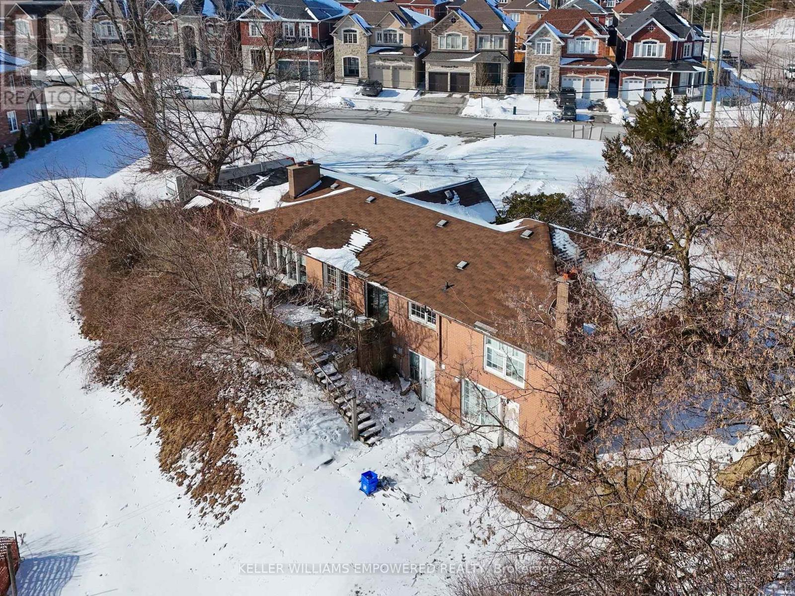 15 Colesbrook Road, Richmond Hill, Ontario  L4S 1K3 - Photo 17 - N9389902