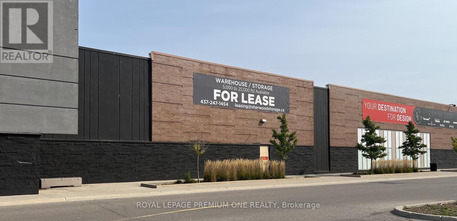 2225 Erin Mills Parkway, Mississauga, Ontario  L5K 1T8 - Photo 3 - W9389880
