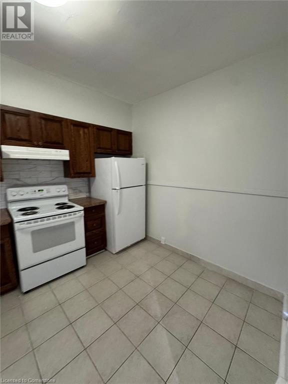 422 Clendenan Avenue Unit# Main, Toronto, Ontario  M6P 2X6 - Photo 16 - 40661011