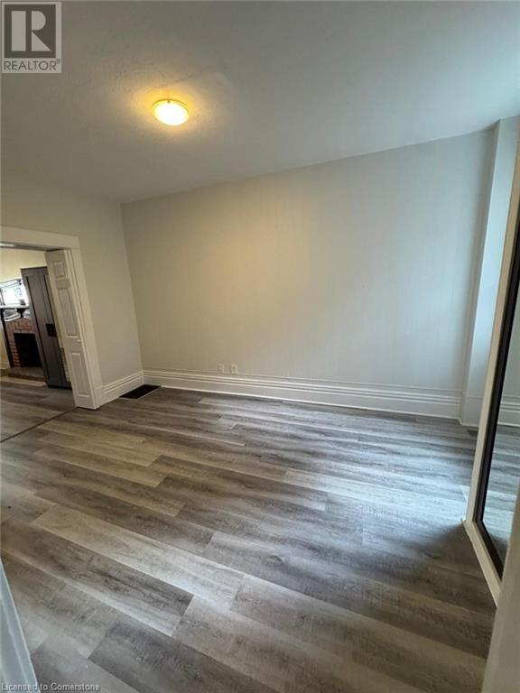 422 Clendenan Avenue Unit# Main, Toronto, Ontario  M6P 2X6 - Photo 18 - 40661011