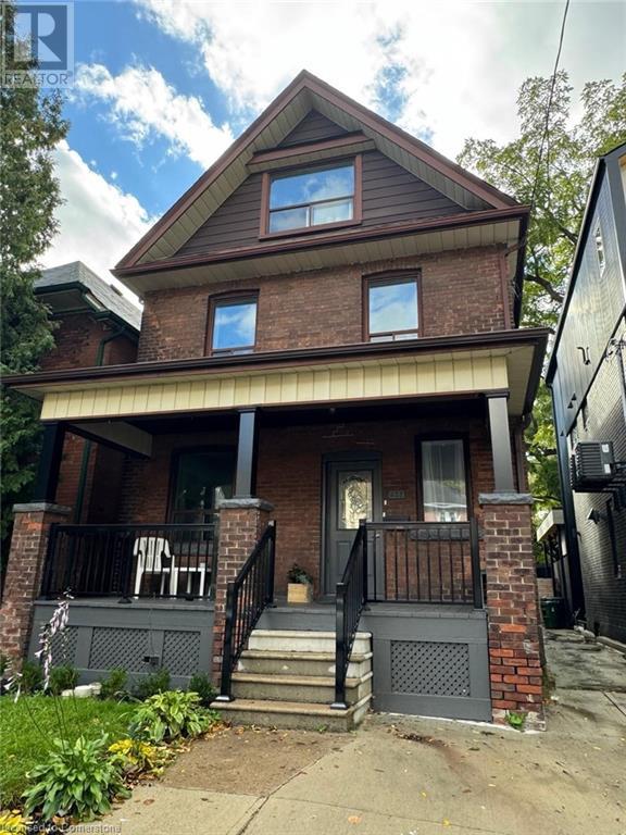 422 Clendenan Avenue Unit# Main, Toronto, Ontario  M6P 2X6 - Photo 2 - 40661011