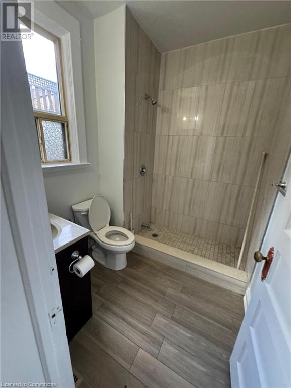 422 Clendenan Avenue Unit# Main, Toronto, Ontario  M6P 2X6 - Photo 20 - 40661011