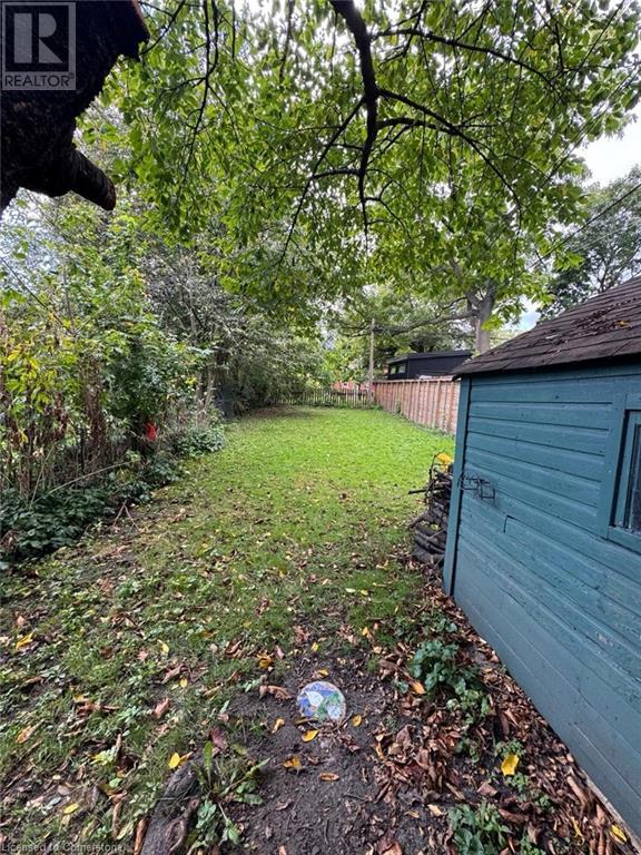 422 Clendenan Avenue Unit# Main, Toronto, Ontario  M6P 2X6 - Photo 25 - 40661011