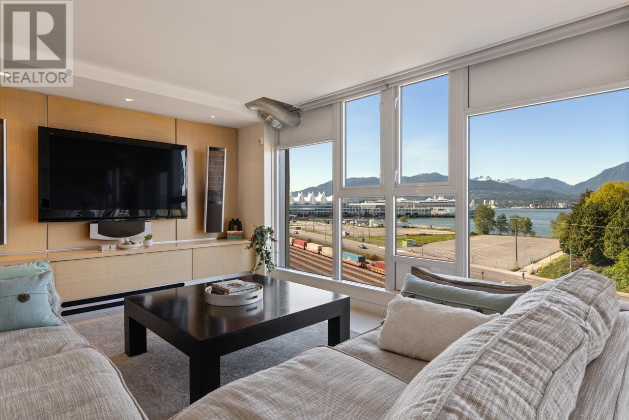 Listing Picture 11 of 37 : 708 27 ALEXANDER STREET, Vancouver / 溫哥華 - 魯藝地產 Yvonne Lu Group - MLS Medallion Club Member