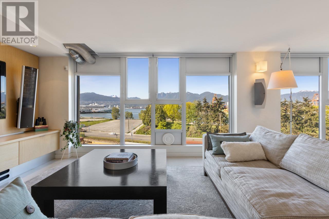 Listing Picture 13 of 37 : 708 27 ALEXANDER STREET, Vancouver / 溫哥華 - 魯藝地產 Yvonne Lu Group - MLS Medallion Club Member