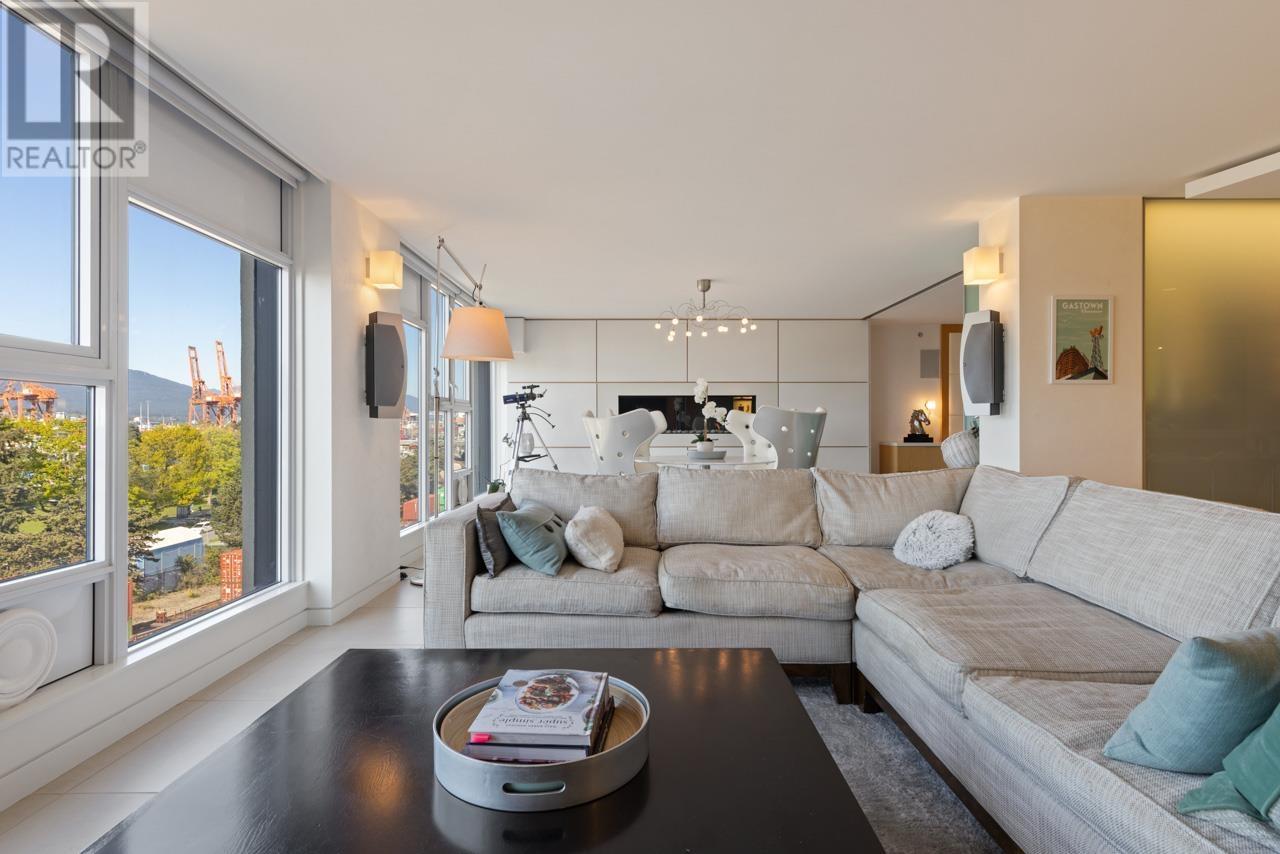 Listing Picture 15 of 37 : 708 27 ALEXANDER STREET, Vancouver / 溫哥華 - 魯藝地產 Yvonne Lu Group - MLS Medallion Club Member