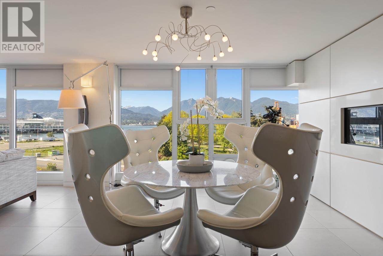 Listing Picture 18 of 37 : 708 27 ALEXANDER STREET, Vancouver / 溫哥華 - 魯藝地產 Yvonne Lu Group - MLS Medallion Club Member