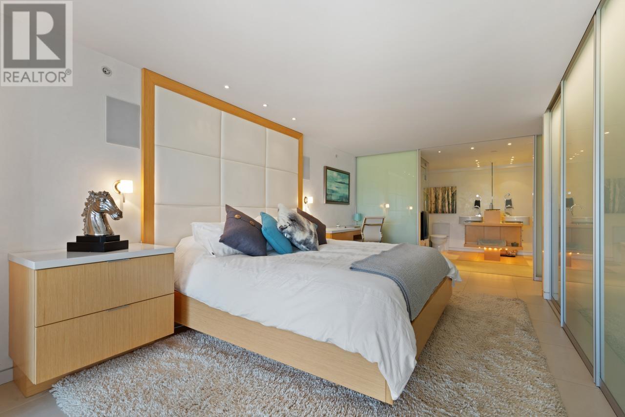 Listing Picture 22 of 37 : 708 27 ALEXANDER STREET, Vancouver / 溫哥華 - 魯藝地產 Yvonne Lu Group - MLS Medallion Club Member