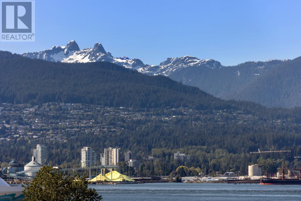 Listing Picture 32 of 37 : 708 27 ALEXANDER STREET, Vancouver / 溫哥華 - 魯藝地產 Yvonne Lu Group - MLS Medallion Club Member