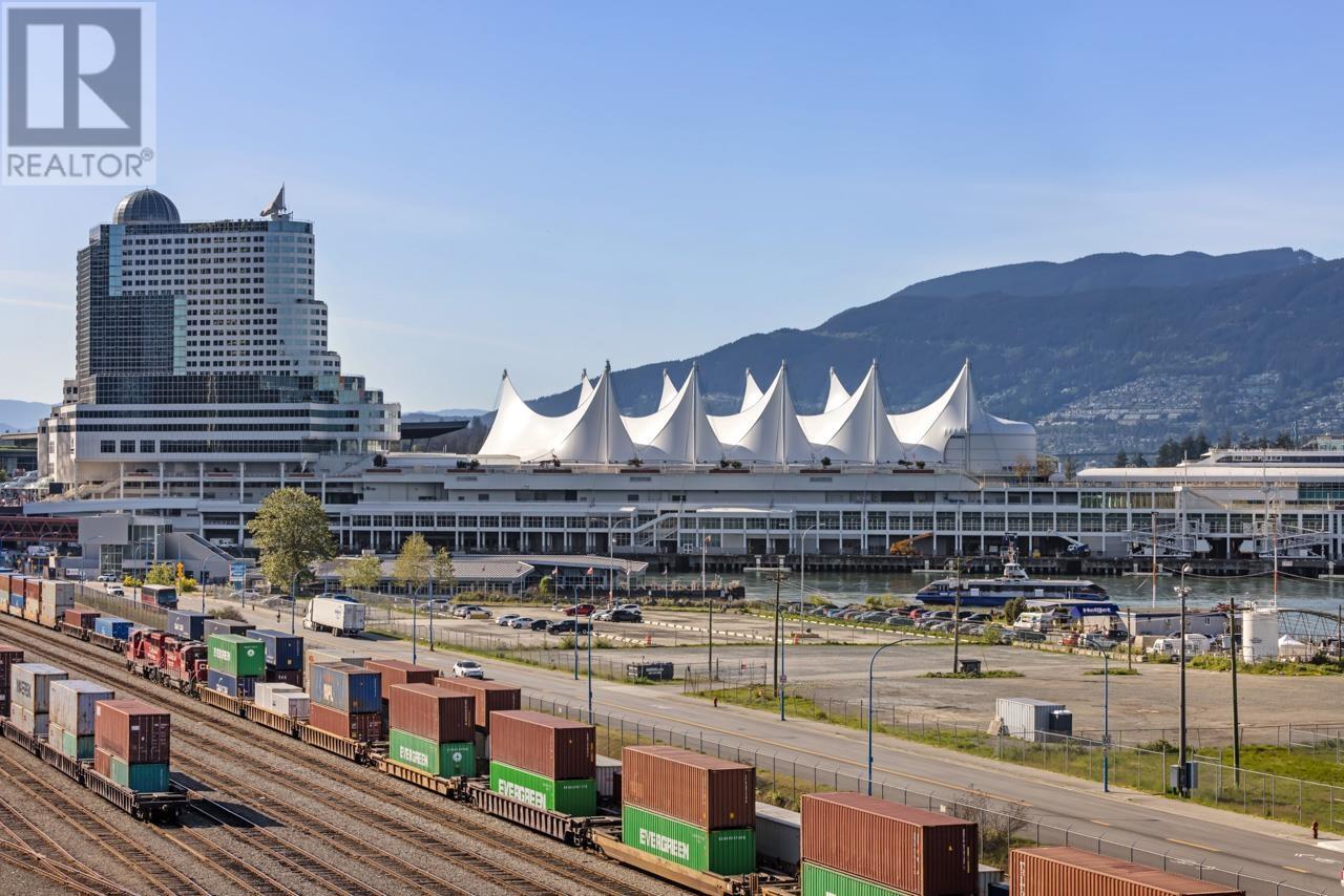 Listing Picture 33 of 37 : 708 27 ALEXANDER STREET, Vancouver / 溫哥華 - 魯藝地產 Yvonne Lu Group - MLS Medallion Club Member