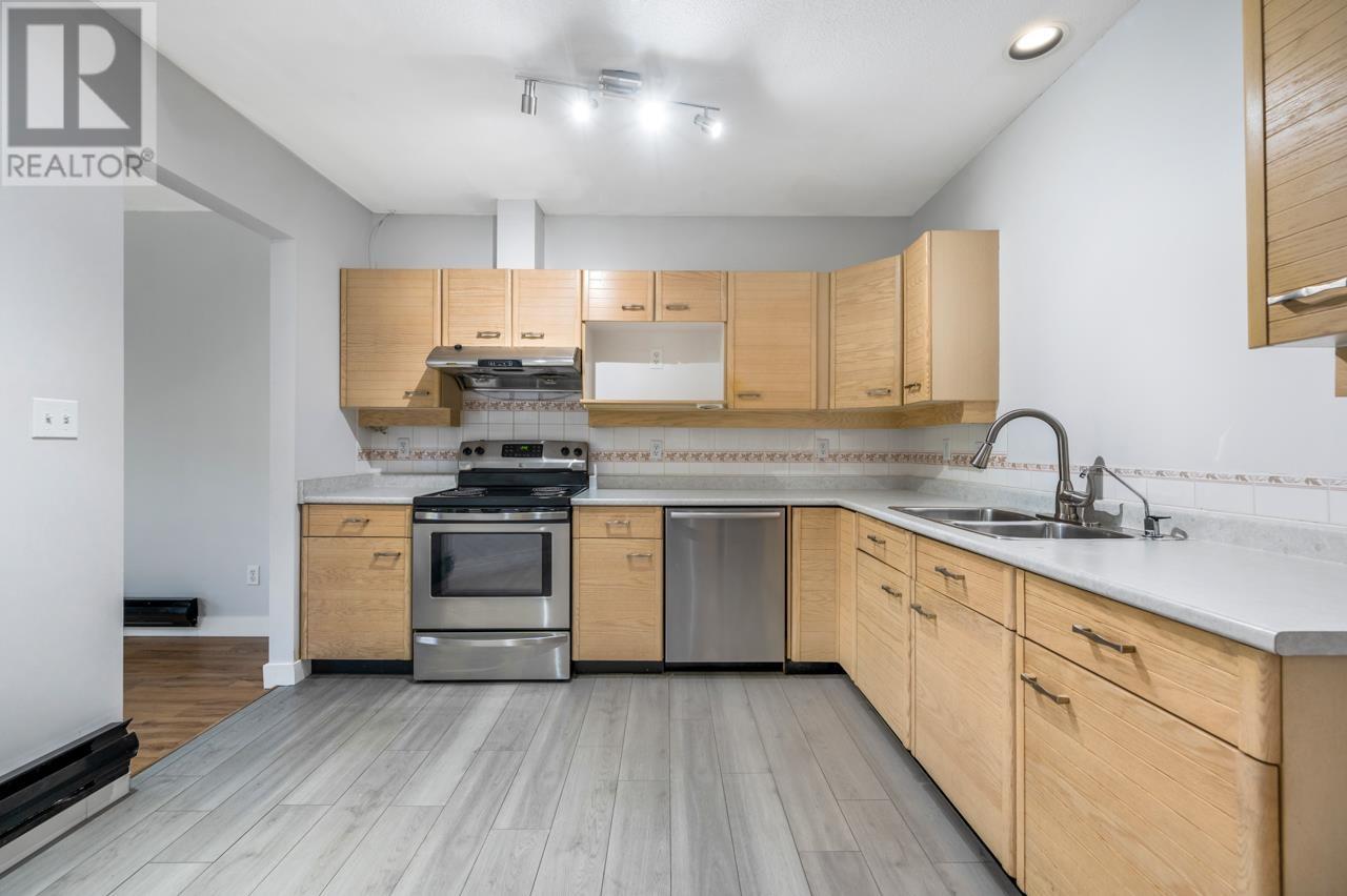 Listing Picture 7 of 25 : 40 6511 CHAMBORD PLACE, Vancouver / 溫哥華 - 魯藝地產 Yvonne Lu Group - MLS Medallion Club Member