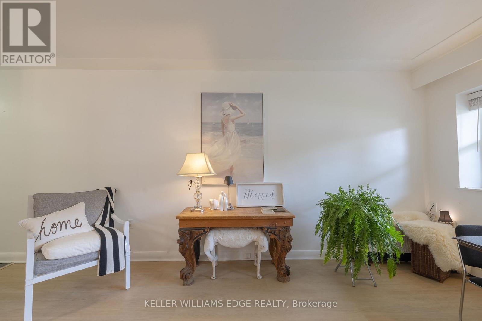 Property at 103 - 9 GRANT BOULEVARD image 5