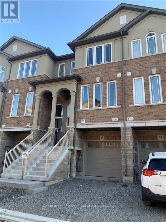 18 Aqua Lane, Hamilton, Ontario  L0R 1P0 - Photo 2 - X9390244