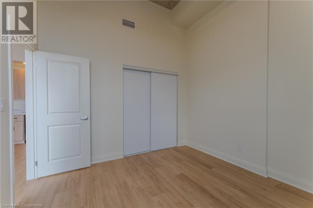 11 Robert Street Unit# 504, Hamilton, Ontario  L8L 2N8 - Photo 4 - 40660976