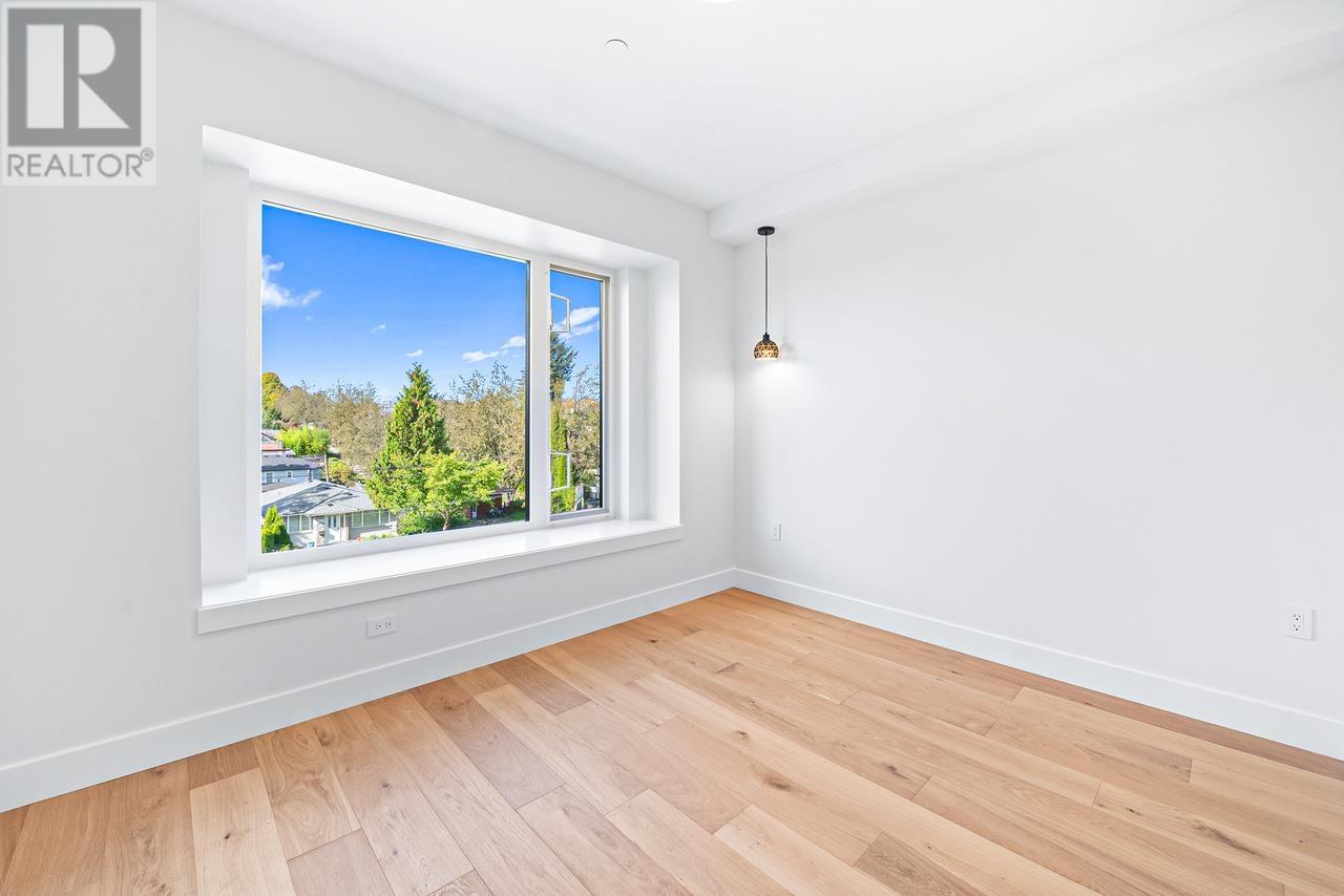 Listing Picture 26 of 40 : 1 2232 RENFREW STREET, Vancouver / 溫哥華 - 魯藝地產 Yvonne Lu Group - MLS Medallion Club Member