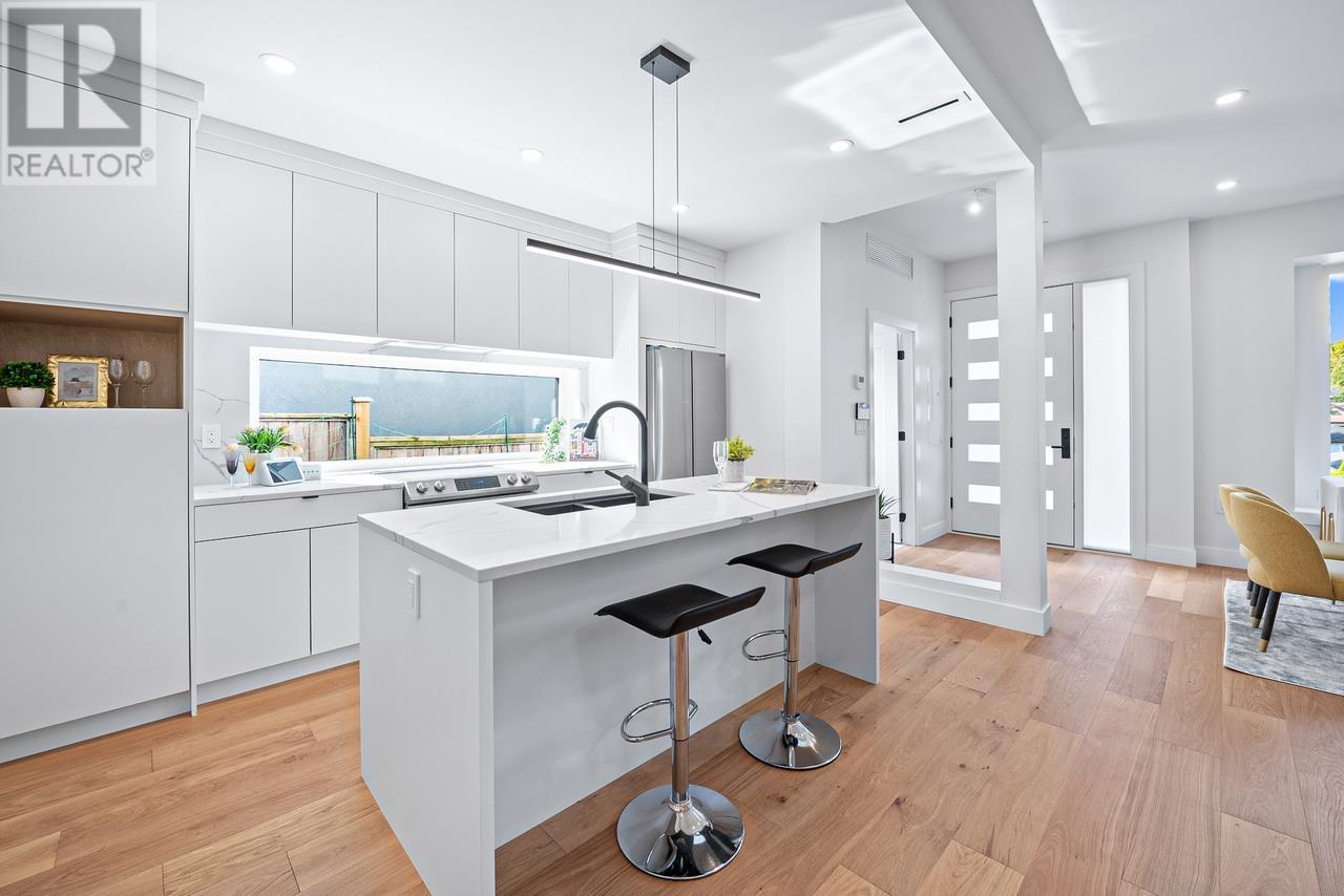 Listing Picture 12 of 40 : 2 2232 RENFREW STREET, Vancouver / 溫哥華 - 魯藝地產 Yvonne Lu Group - MLS Medallion Club Member