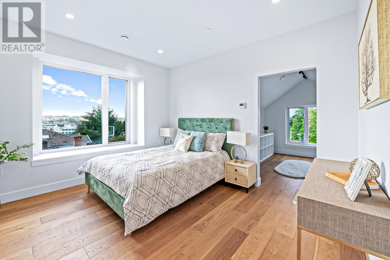 Listing Picture 32 of 40 : 2 2232 RENFREW STREET, Vancouver / 溫哥華 - 魯藝地產 Yvonne Lu Group - MLS Medallion Club Member