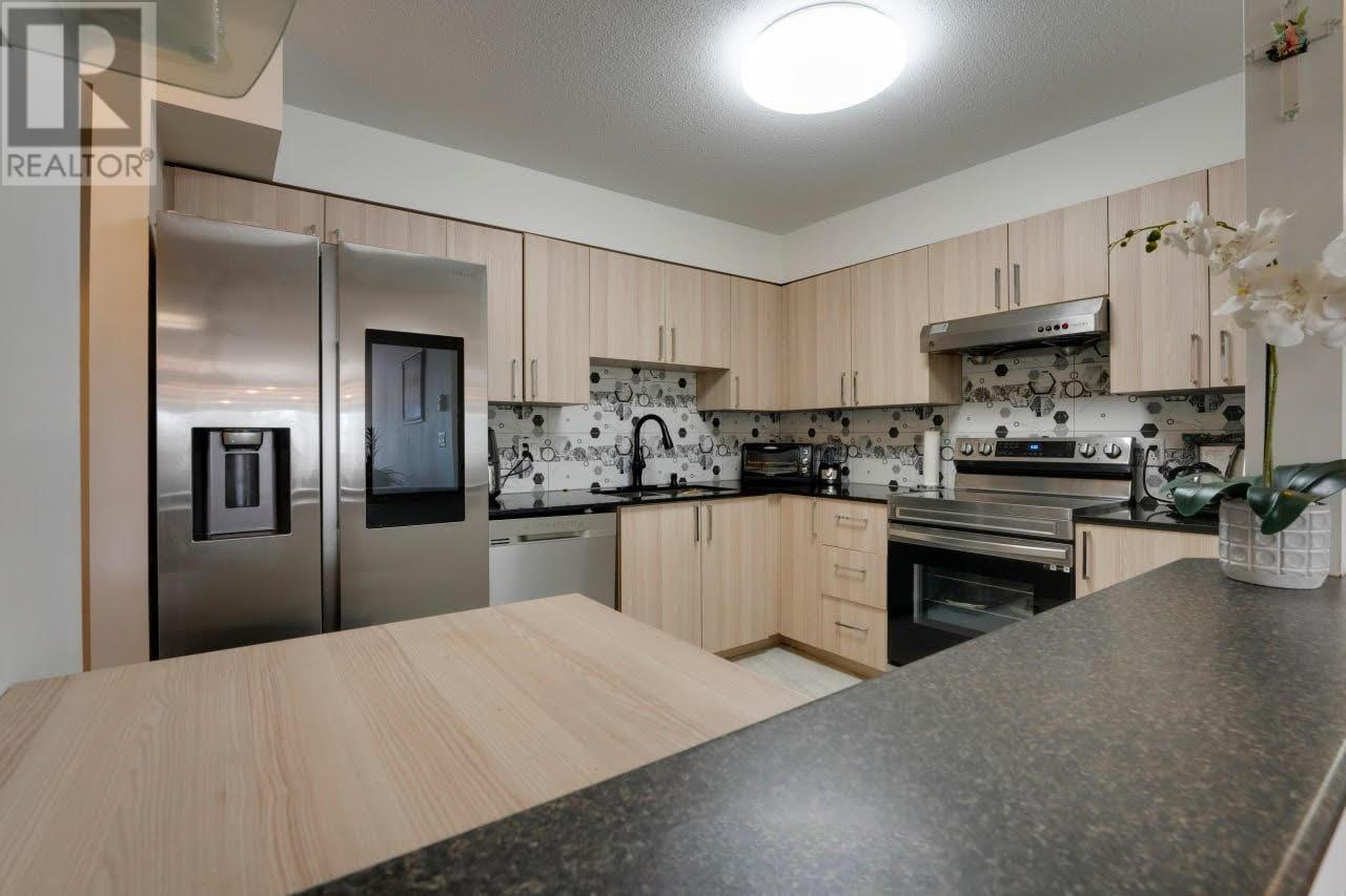 1108 O'flaherty Gate, Port Coquitlam, British Columbia  V3C 6H2 - Photo 3 - R2934514