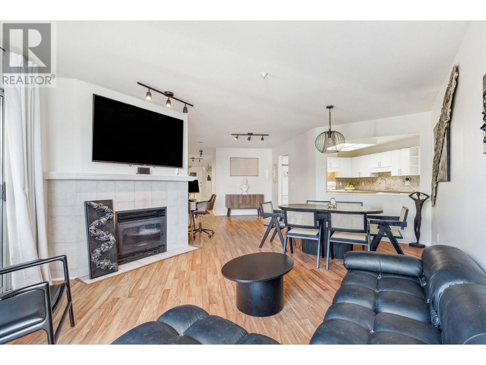 Property at 312 12155 191B STREET image 1