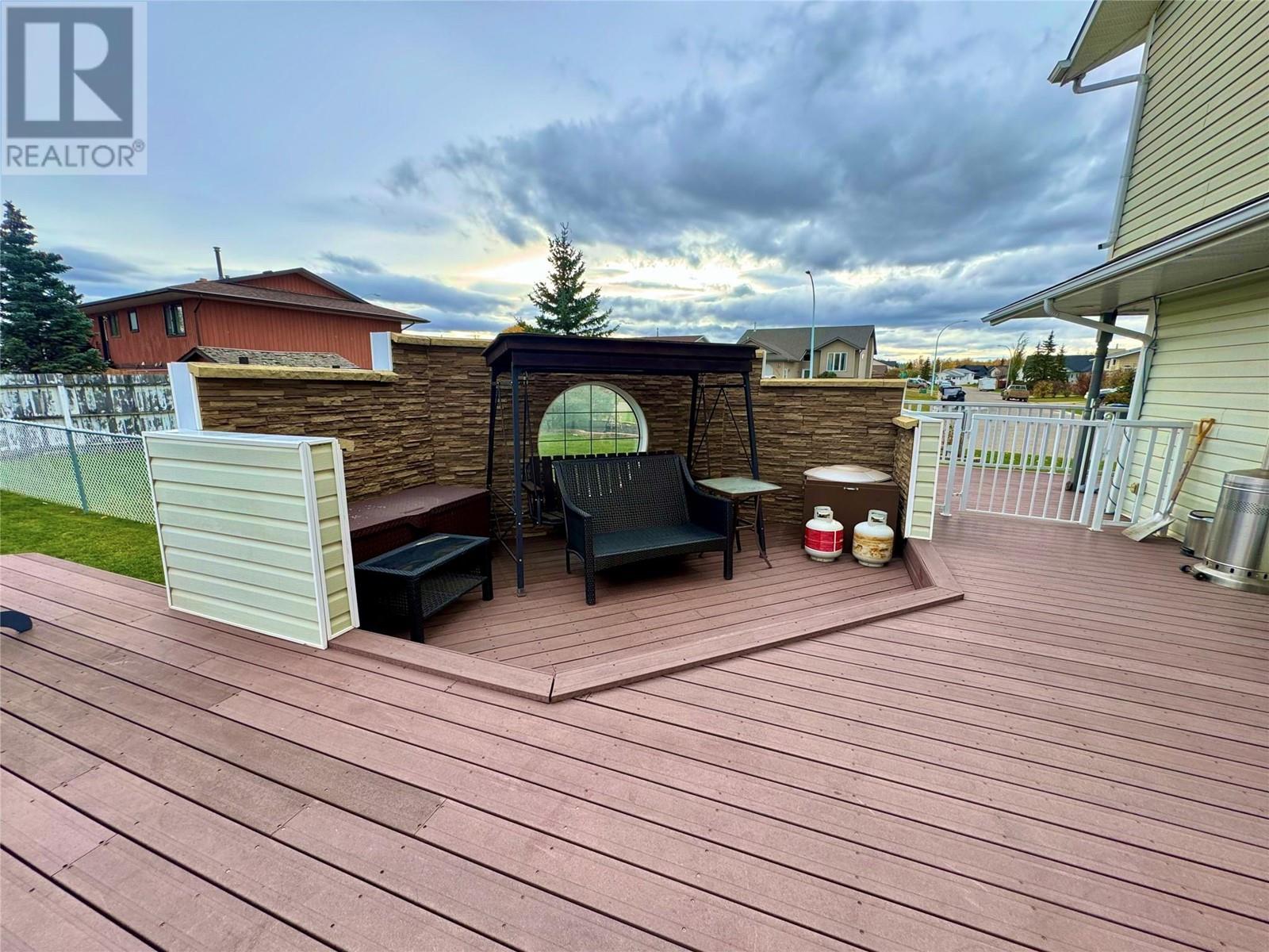 10681 Cottonwood Cresent Dawson Creek