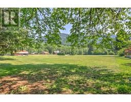 8035 Greendale Rd, lake cowichan, British Columbia