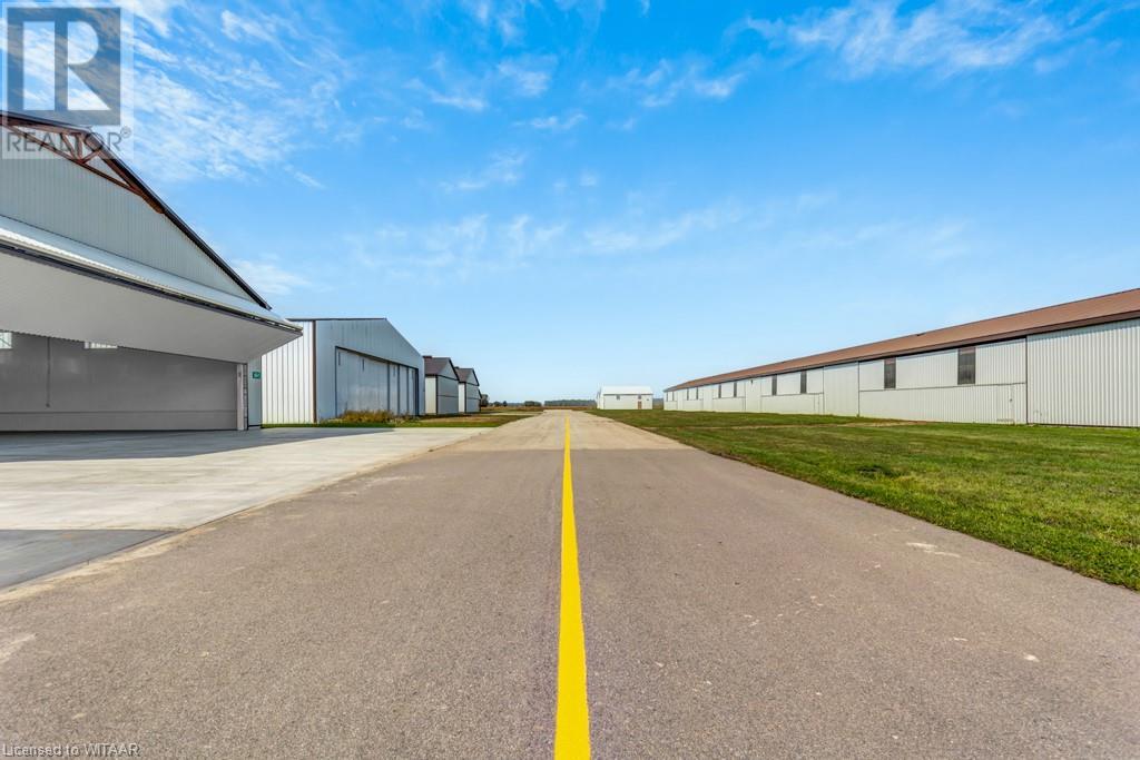 244411 Airport Road, Tillsonburg, Ontario N4G 4H1 - Photo 11 - 40659047