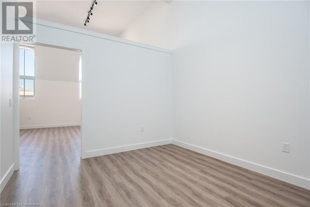 75 Huron Street Unit# 301, New Hamburg, Ontario  N3A 1K1 - Photo 13 - 40652662