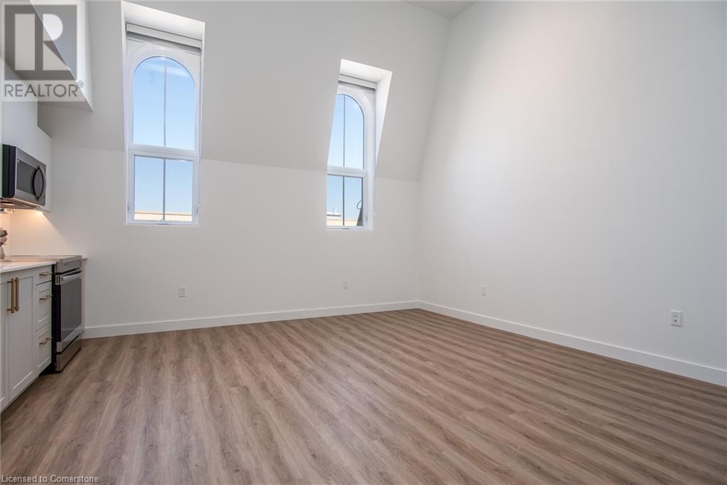 75 Huron Street Unit# 301, New Hamburg, Ontario  N3A 1K1 - Photo 2 - 40652662