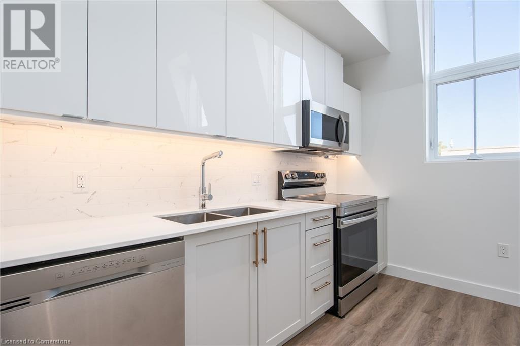 75 Huron Street Unit# 301, New Hamburg, Ontario  N3A 1K1 - Photo 9 - 40652662