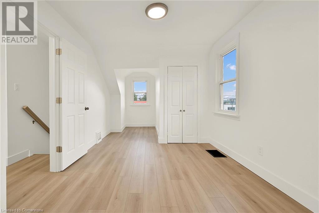 546 Woodward Avenue, Hamilton, Ontario  L8H 6P1 - Photo 19 - 40660866