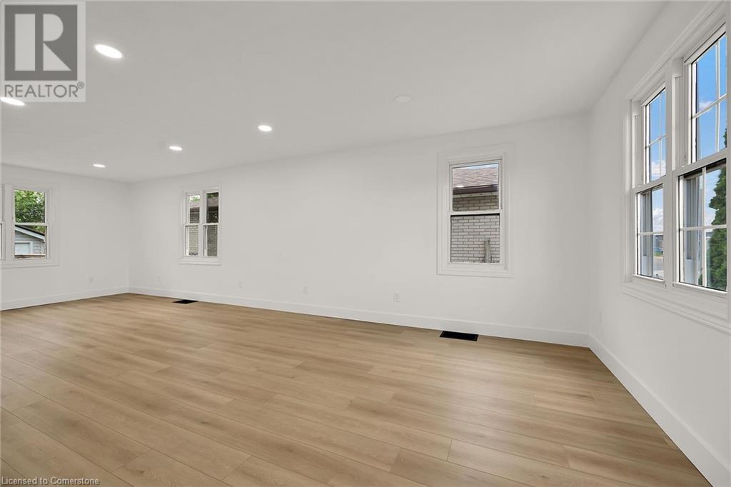 546 Woodward Avenue, Hamilton, Ontario  L8H 6P1 - Photo 4 - 40660866