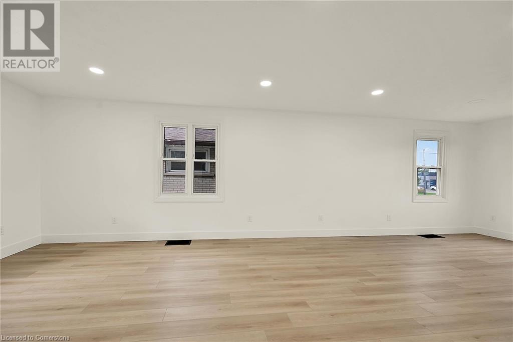 546 Woodward Avenue, Hamilton, Ontario  L8H 6P1 - Photo 7 - 40660866