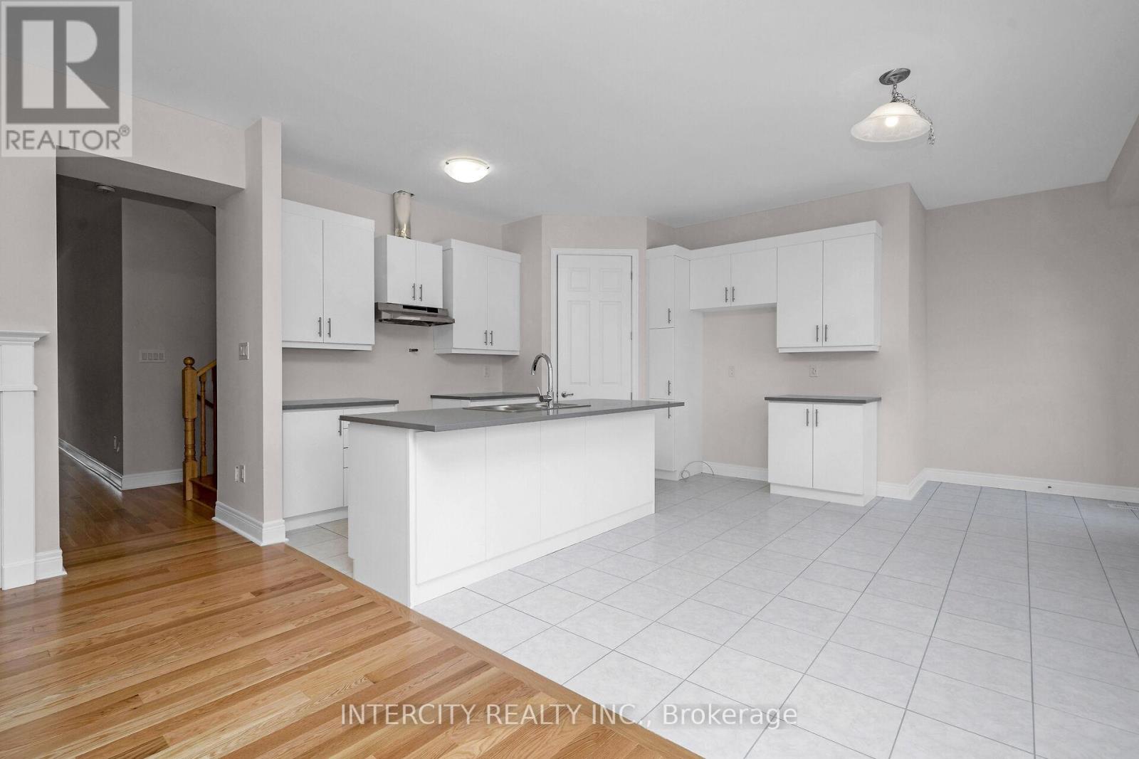 Lot 181 - 35 Keyworth Crescent, Brampton (Sandringham-Wellington), Ontario  L6R 4G2 - Photo 7 - W9389162