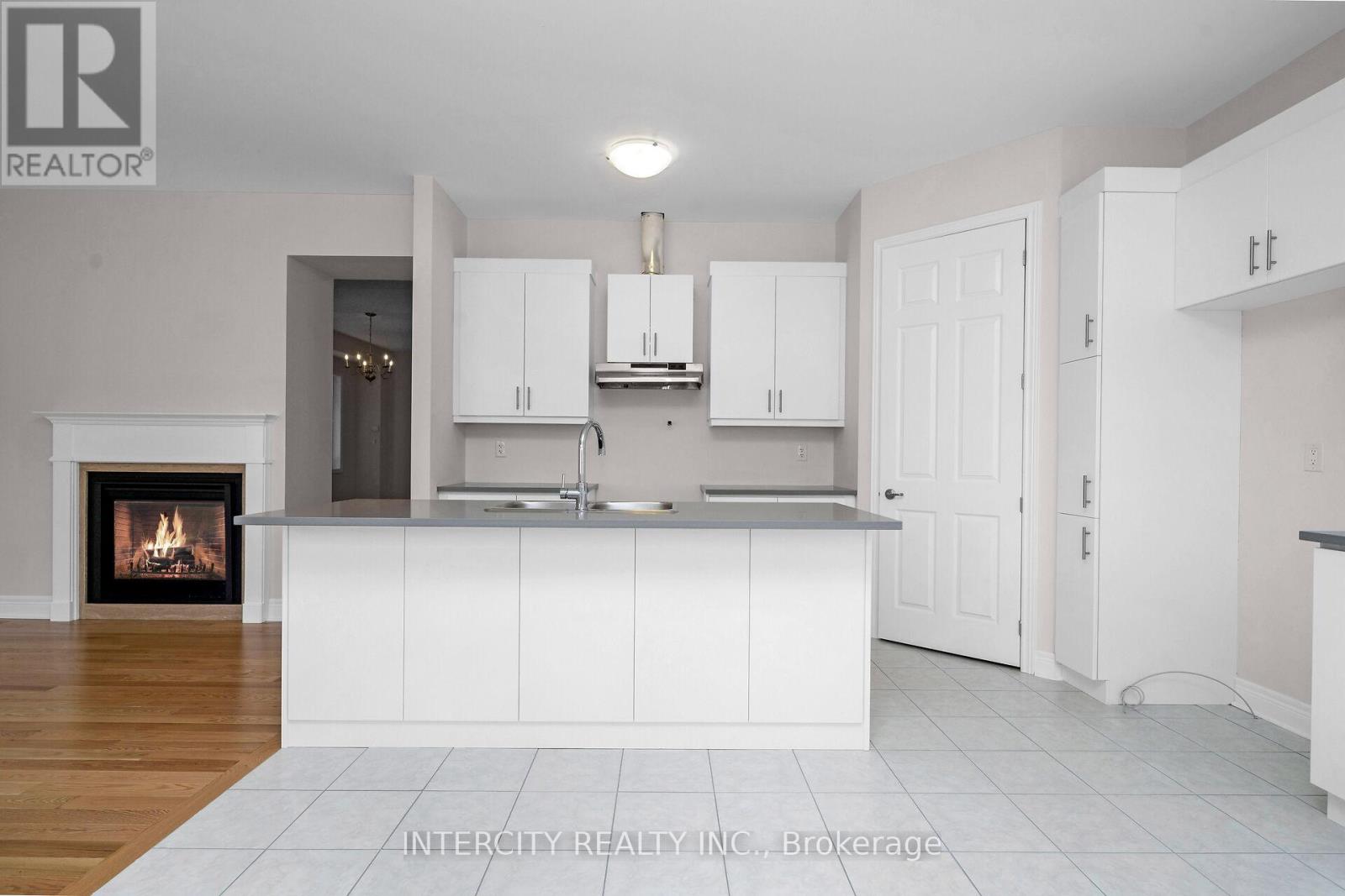 Lot 181 - 35 Keyworth Crescent, Brampton (Sandringham-Wellington), Ontario  L6R 4G2 - Photo 8 - W9389162