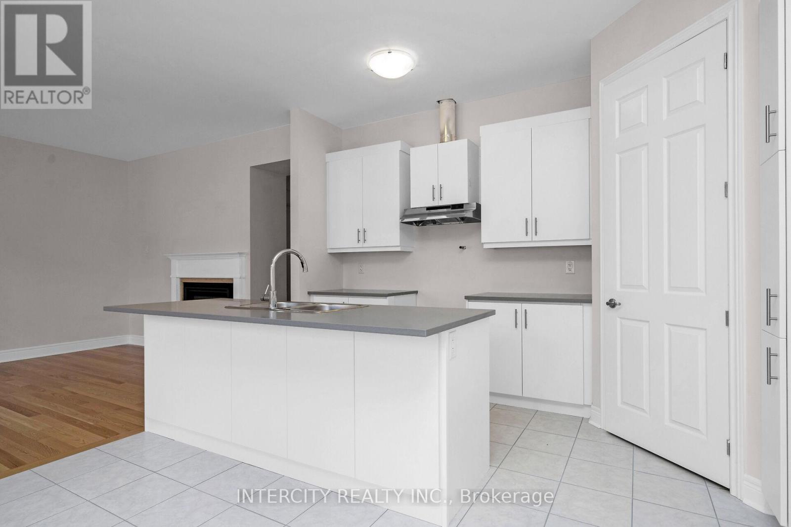 Lot 181 - 35 Keyworth Crescent, Brampton (Sandringham-Wellington), Ontario  L6R 4G2 - Photo 9 - W9389162
