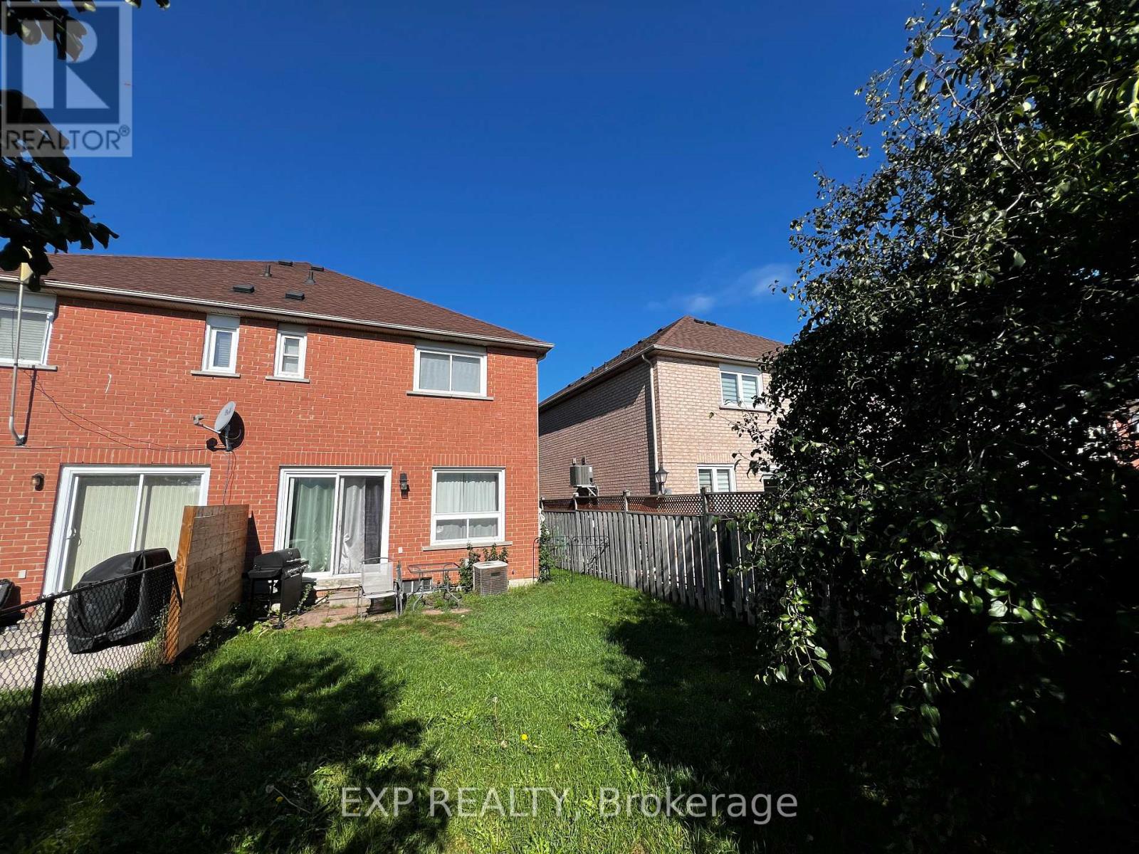 17 Caruso Drive, Brampton (Fletcher's West), Ontario  L6Y 5B1 - Photo 18 - W9390674