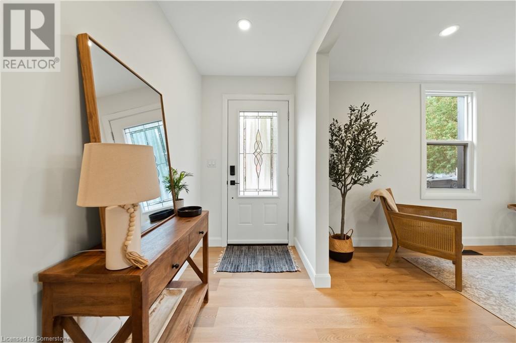 87 Drummond Street, Brantford, Ontario N3S 5Z8 - Photo 5 - XH4206349