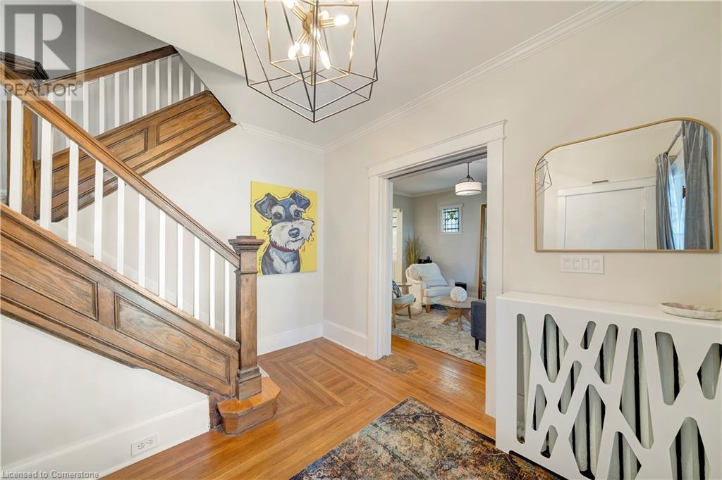 98 Sherman Avenue S, Hamilton, Ontario  L8M 2P7 - Photo 6 - XH4199958