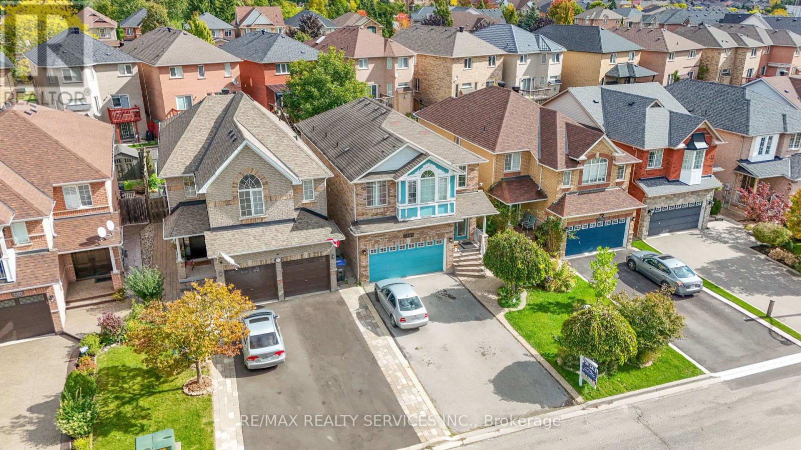 7389 Lantern Fly Hollow, Mississauga (Meadowvale Village), Ontario  L5W 1K1 - Photo 3 - W9390862