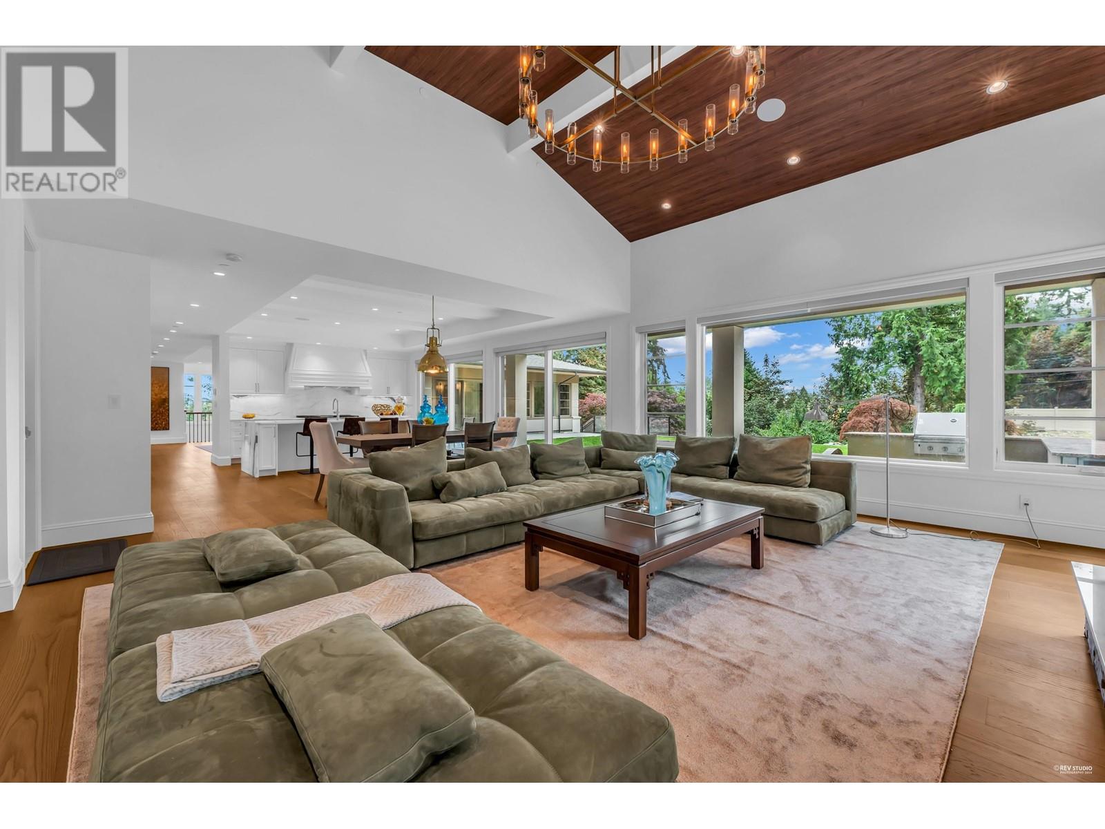 565 Robin Hood Road, West Vancouver, British Columbia  V7S 1T4 - Photo 15 - R2933803
