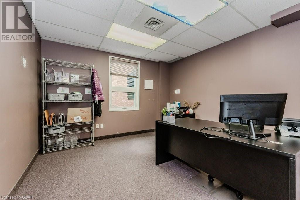 285 Woolwich Street, Guelph, Ontario  N1H 3V8 - Photo 21 - 40648639