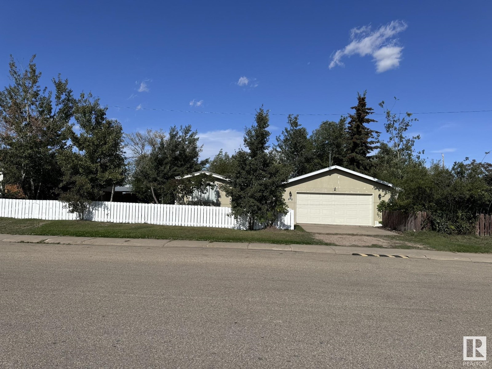 4740 50 AV, Clyde, Alberta