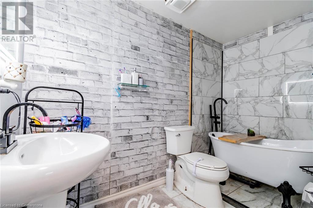 2 1/2 Leaside Drive, St. Catharines, Ontario  L2M 4G5 - Photo 18 - 40661356