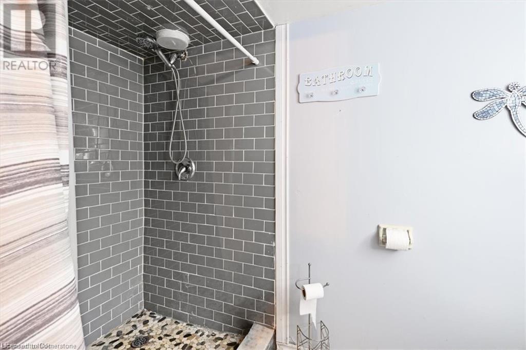 2 1/2 Leaside Drive, St. Catharines, Ontario  L2M 4G5 - Photo 29 - 40661356