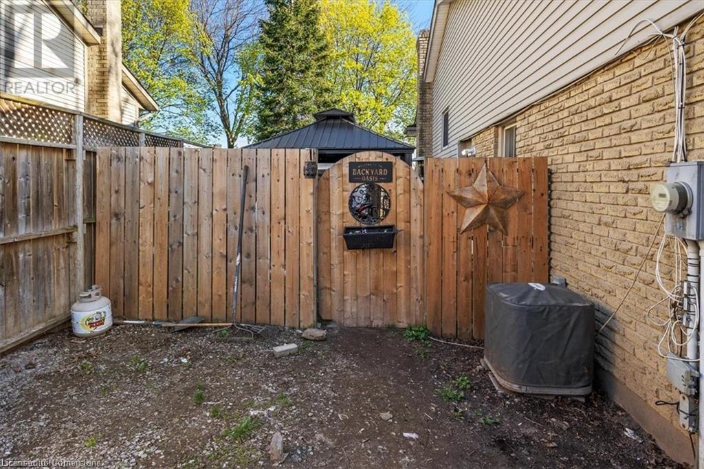 2 1/2 Leaside Drive, St. Catharines, Ontario  L2M 4G5 - Photo 33 - 40661356